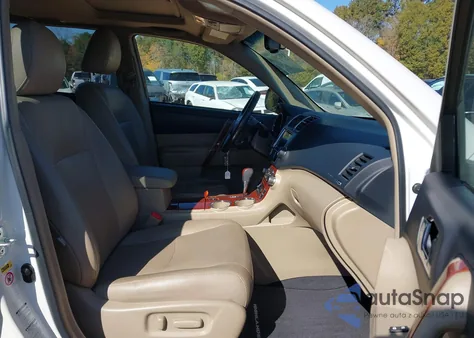 2013 Toyota Highlander Limited V6 z USA, uszkodzony, nr VIN 5TDDK3EH1DS216096